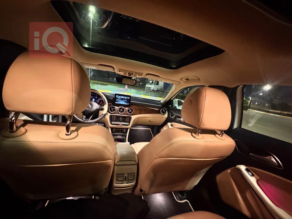 مرسيدس بنز GLA